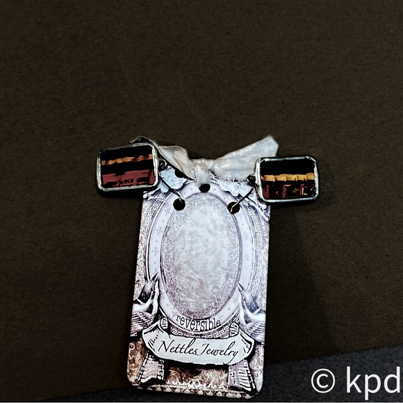 NWT pair of NETTLES REVERSIBLE hand made Lady Bug earrings - Picture 9 of 10